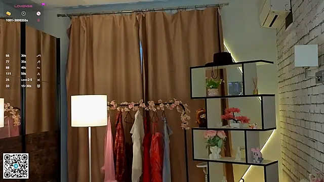 PetraHambelton online show from September 28, 4:07 am