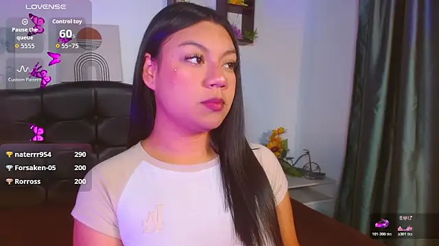 Snapshot of camigp chatting on April 2, 4:10 am camigp online show from April 2, 4:10 am