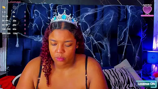 Alaia Gutierrez online show from October 18, 9:15 pm