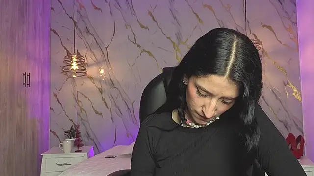 Scaarlettfox online show from December 5, 2:03 pm