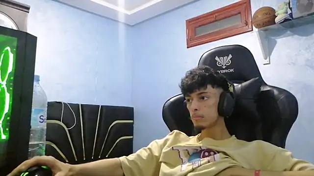 Dark DesireX online show from September 22, 5:15 pm