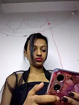 Your-Kitkat online show from January 11, 3:39 pm