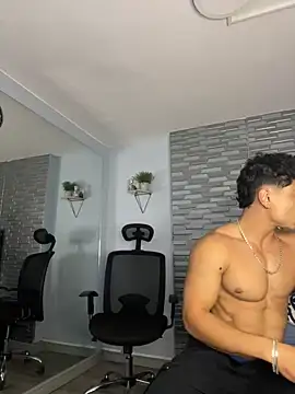 MR MUSCLE online show from December 14, 8:24 pm