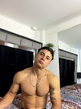 MR MUSCLE online show from January 10, 3:36 pm