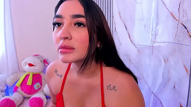 JasmineRhodes online show from December 5, 4:03 pm