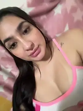 JasmineRhodes online show from April 1, 3:40 am