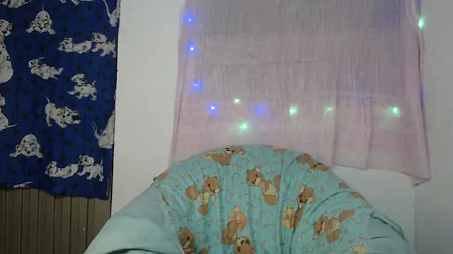 Zafira Mayeers online show from September 21, 4:47 am