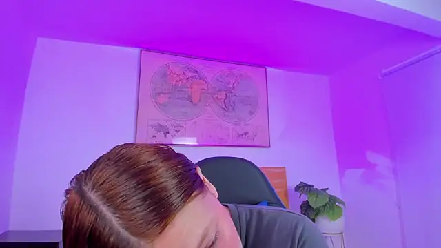 Snapshot of kitty_sweeety_ chatting on March 31, 12:38 pm kitty sweeety online show from March 31, 12:38 pm