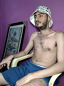 bigcockwhite777 online show from April 29, 12:37 am