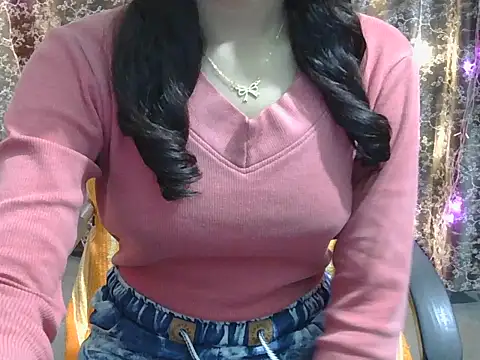 Snapshot of lovely_soniya chatting on January 8, 7:10 am lovely soniya online show from January 8, 7:10 am