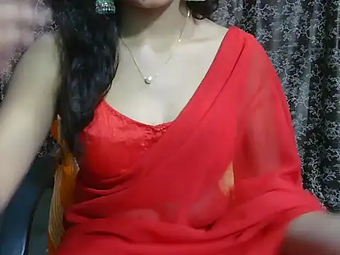 Snapshot of lovely_soniya chatting on January 13, 4:40 am lovely soniya online show from January 13, 4:40 am