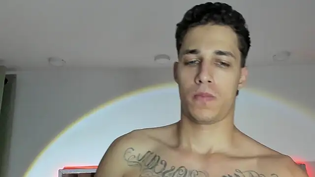 orionblaze69  online show from May 14, 11:55 pm