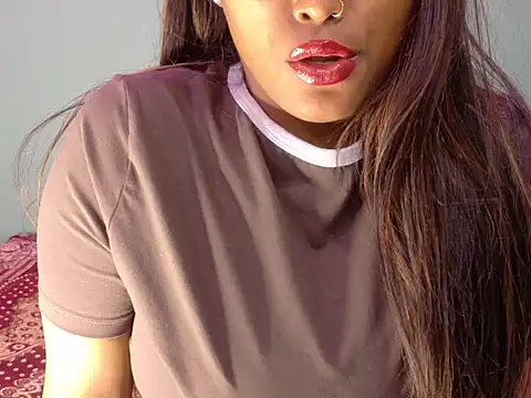 Snapshot of nylaahh-12 chatting on November 8, 7:12 pm nylaahh-12 online show from November 8, 7:12 pm