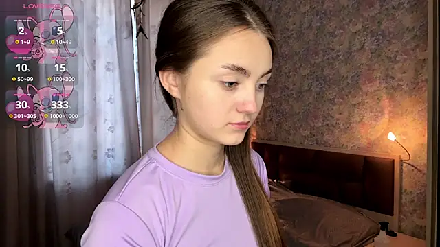 LoraDavi online show from February 18, 8:43 am