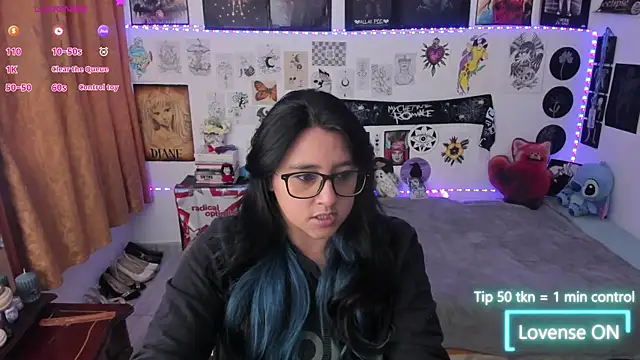 Cherry blush  online show from May 12, 10:51 pm