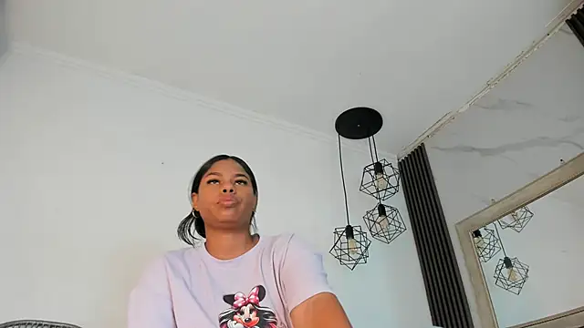 keyla mejia online show from May 11, 12:11 pm