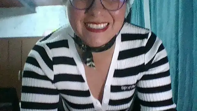 Snapshot of scarlett_widow_ chatting on September 23, 3:09 am scarlett widow  online show from September 23, 3:09 am