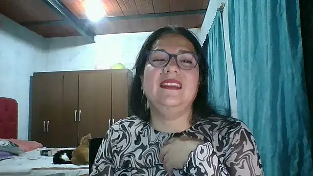 Snapshot of scarlett_widow_ chatting on September 27, 3:55 am scarlett widow  online show from September 27, 3:55 am