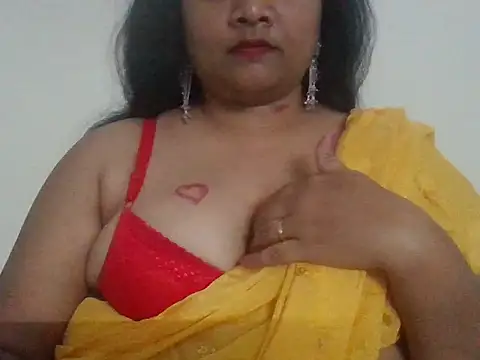 sexyqeen89 online show from April 6, 4:08 pm