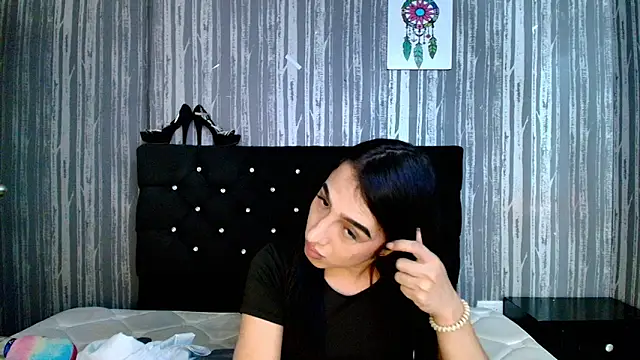 Alicee Moonn online show from January 14, 8:47 pm