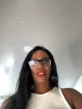 Bustykeyla online show from February 7, 5:05 pm