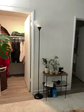 Alix Valentine online show from October 4, 4:38 pm