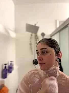 Alix Valentine online show from October 15, 4:07 pm