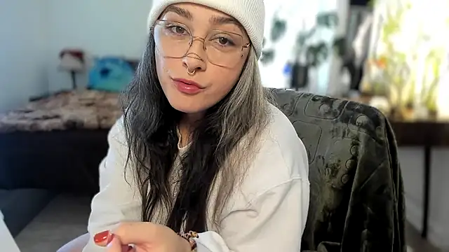 Alix Valentine online show from October 26, 4:13 pm