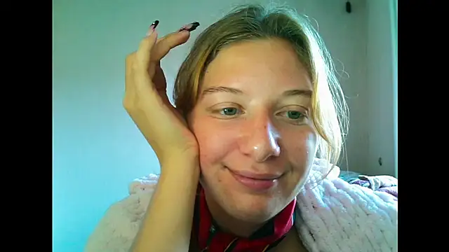 Lily Ember online show from September 22, 11:12 am