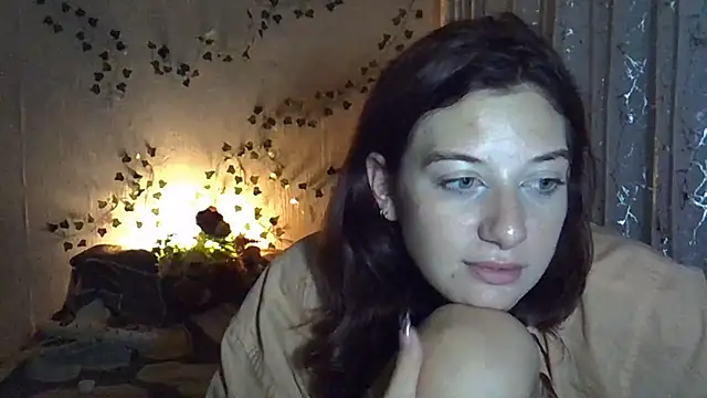 Lily Ember online show from October 11, 11:03 pm