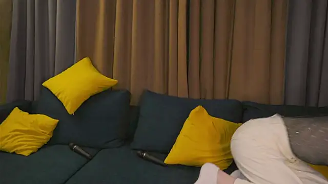 ChristyMarshall online show from November 7, 4:51 pm