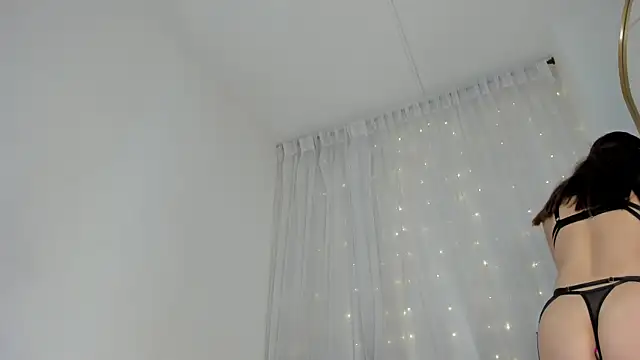 Snapshot of kyany_ chatting on September 18, 11:23 am kyany online show from September 18, 11:23 am