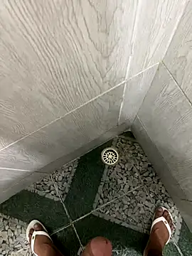 Snapshot of lucasgostosinho07 chatting on October 24, 11:01 pm lucasgostosinho07 online show from October 24, 11:01 pm