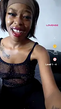 Snapshot of dark_honeyx26 chatting on July 2, 8:20 am dark honeyx26 online show from July 2, 8:20 am