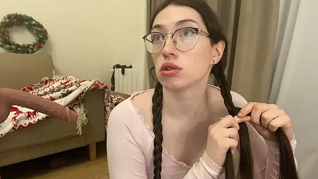 Snapshot of Kelly_Berry__ chatting on December 21, 5:42 pm Kelly Berry online show from December 21, 5:42 pm