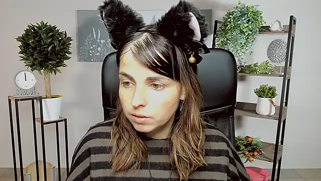 MartaEdams online show from October 15, 6:02 am