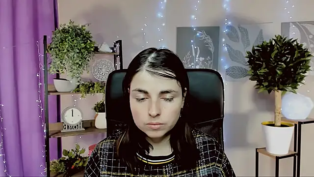 MartaEdams online show from March 13, 6:20 am