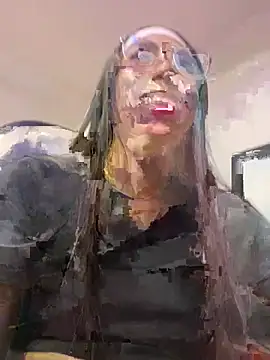 Snapshot of miaa_scott7 chatting on April 23, 6:10 pm miaa scott7 online show from April 23, 6:10 pm