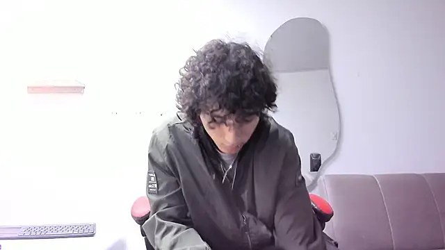 JackesTaylor online show from December 15, 8:51 am