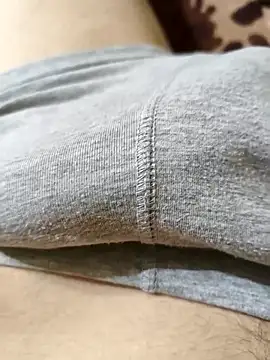 Snapshot of andrei232342 chatting on October 28, 6:43 pm andrei232342 online show from October 28, 6:43 pm