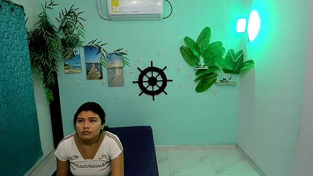 eladyrous98 online show from November 30, 7:01 am