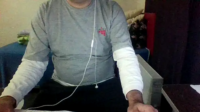 st206boy online show from November 10, 1:04 am