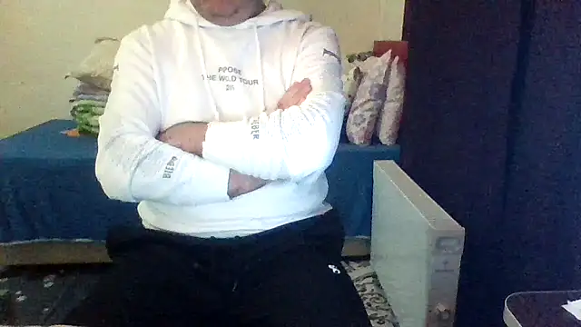 Snapshot of st206boy chatting on March 22, 10:35 pm st206boy online show from March 22, 10:35 pm