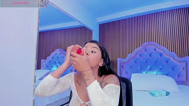 SelenaStonne online show from October 25, 7:52 pm