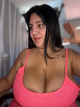 Snapshot of victoria_amatista_ chatting on April 5, 8:06 pm victoria amatista online show from April 5, 8:06 pm