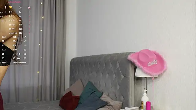 TaiteFairfield online show from September 20, 8:59 am