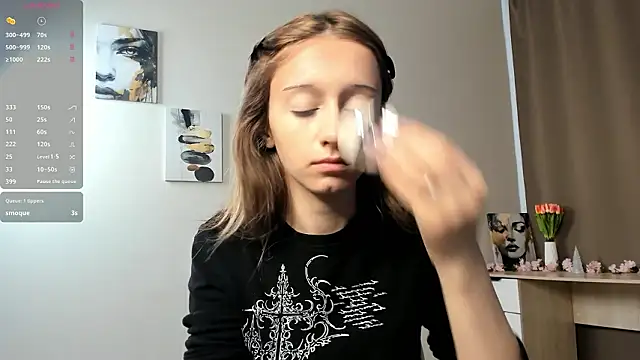 Snapshot of TaiteFairfield chatting on February 18, 7:59 am TaiteFairfield online show from February 18, 7:59 am