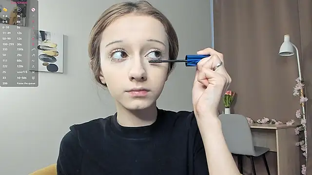 Snapshot of TaiteFairfield chatting on February 21, 7:42 am TaiteFairfield online show from February 21, 7:42 am