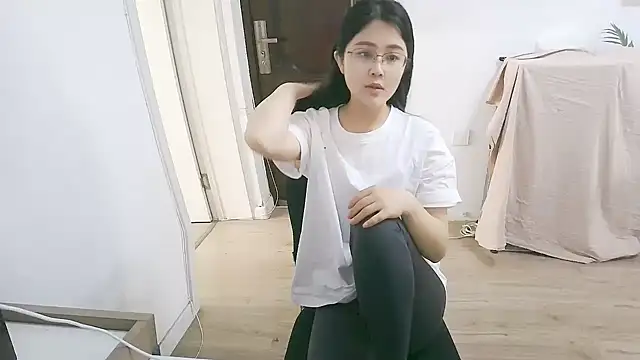 98bunny online show from May 18, 2:51 am