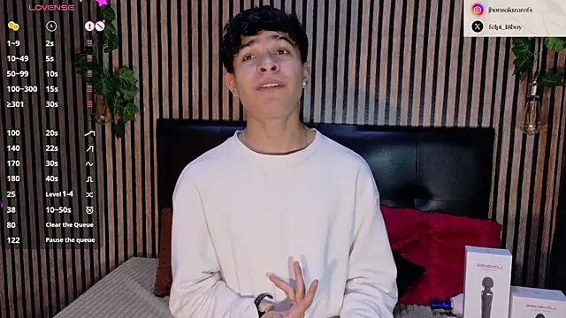 Felipe boy1 online show from September 16, 2:12 am